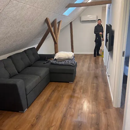 Apartmán 3 Vaerelses Lejlighed - 2 *